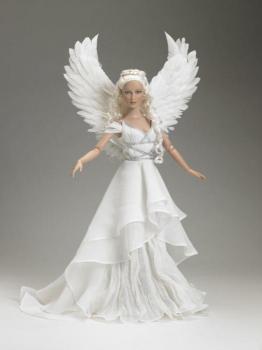 Tonner - Tyler Wentworth - Angelic Dreamz Angel-Platinum - Doll (Angelic Dreamz)